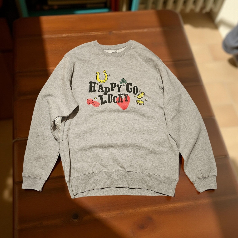 PACIFIC & CO Classic Gray Sweatshirt With Writing On The Front. Size 3XL. NWT!